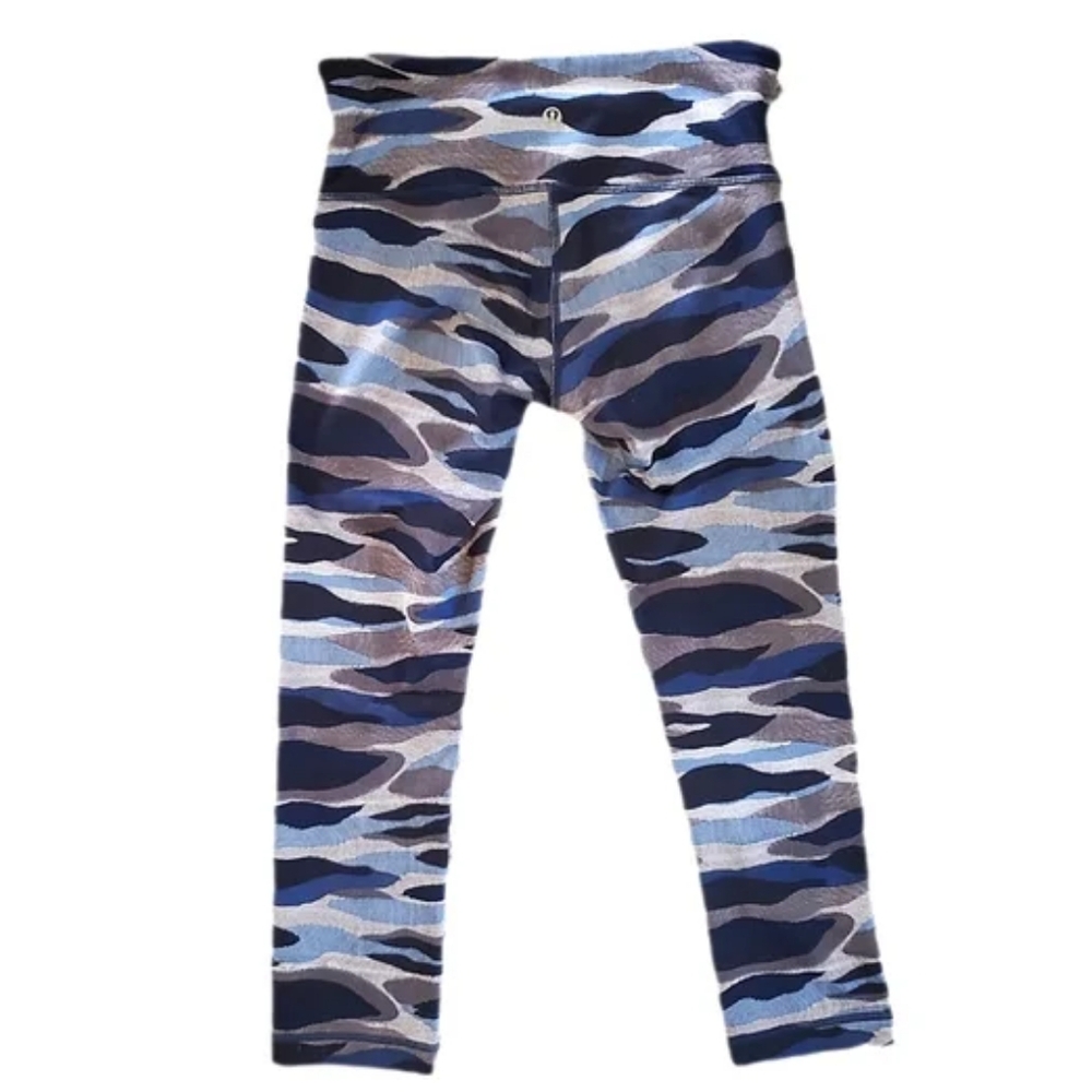 Lululemon Camouflage Pattern Leggings Like New